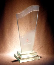 Crystal Present Trophy for Business awards